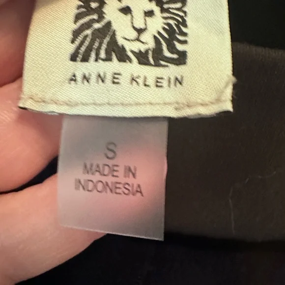 Women’s Small Black Anne Klein Pull On Black Trousers NWT - Picture 7 of 7